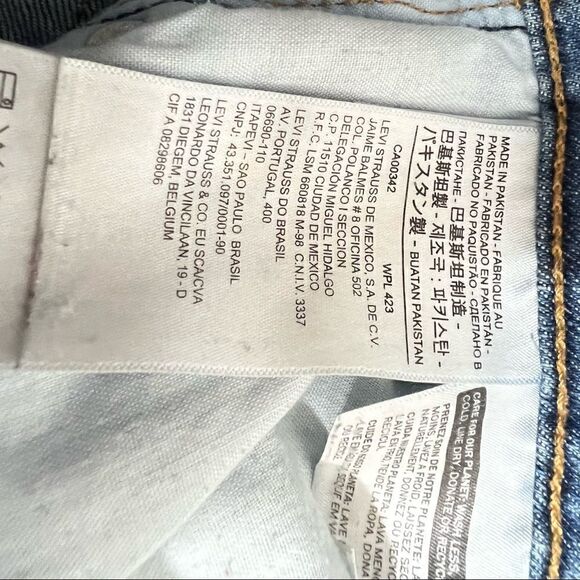 Levi’s Wedgie Skinny Jeans Button Fly Frayed hem blue jeans - Picture 15 of 15